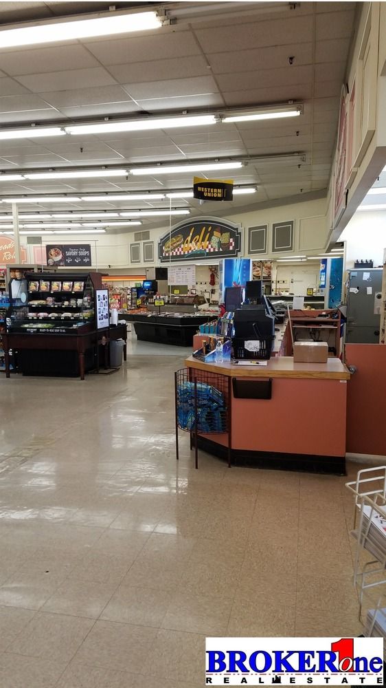 Retail Redevelopment Opportunity: 1375 Cy Ave, Casper, WY 82604